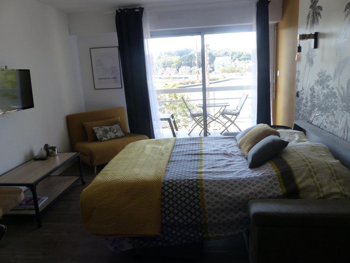 Apartment Expose Plein Sud Vu Sur Le Port De Plaisance *