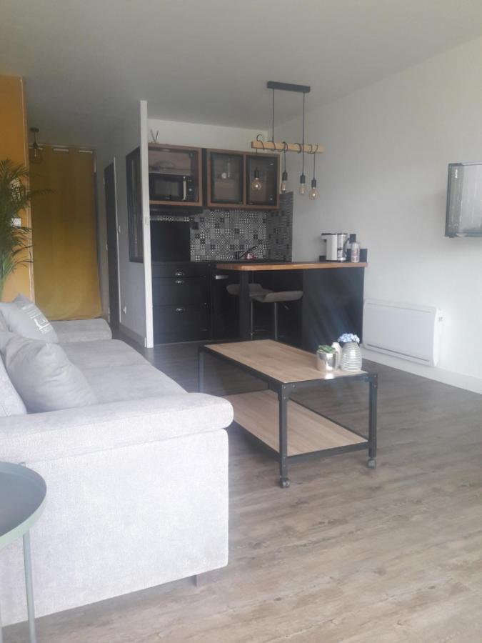 Apartment Expose Plein Sud Vu Sur Le Port De Plaisance *